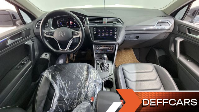 Volkswagen TIGUAN 2.0 TDI Premium купить на сайте DeffCars