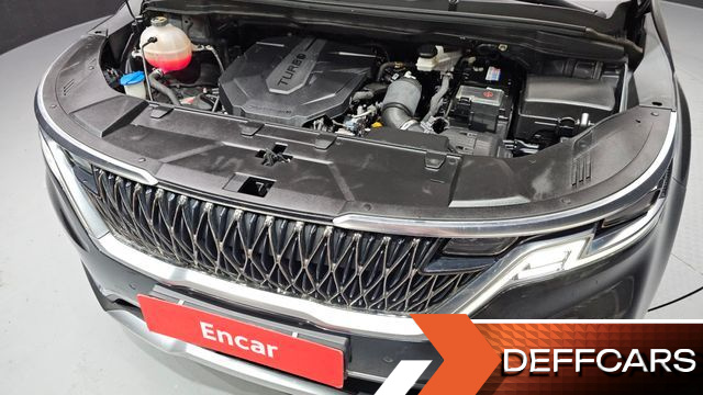 Kia CARNIVAL 9-Seater Noblesse купить на сайте DeffCars