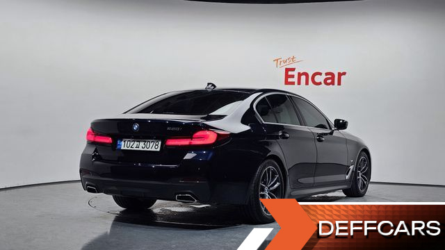 BMW 5-SERIES 520i M Sport купить на сайте DeffCars