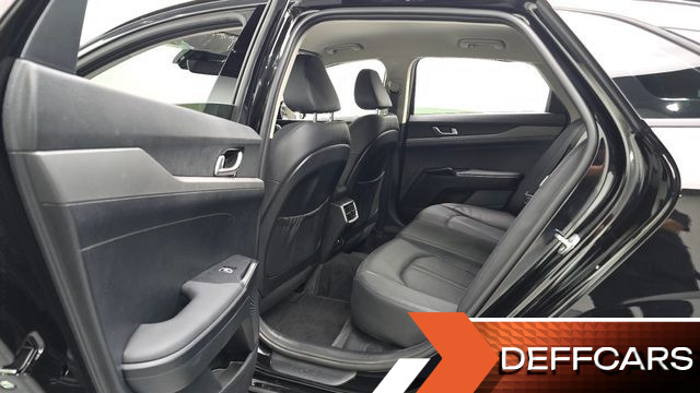Kia K5 2.0 Prestige купить на сайте DeffCars