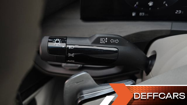 Kia K8 2.5 Gasoline 2WD Signature купить на сайте DeffCars