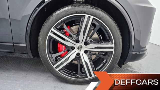 Porsche MACAN Turbo купить на сайте DeffCars