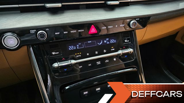 Kia CARNIVAL 9-Seater Noblesse купить на сайте DeffCars