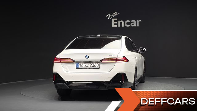 BMW 5-SERIES 520i M Sport купить на сайте DeffCars