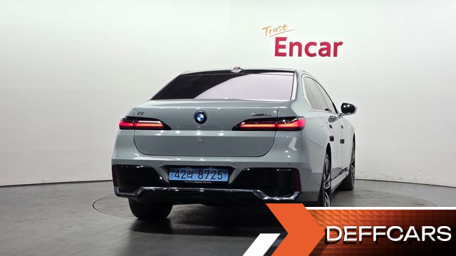 BMW I7 xDrive 60 M sport купить на сайте DeffCars