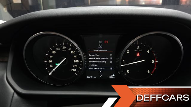 Land Rover DISCOVERY 3.0 TD6 HSE Luxury купить на сайте DeffCars