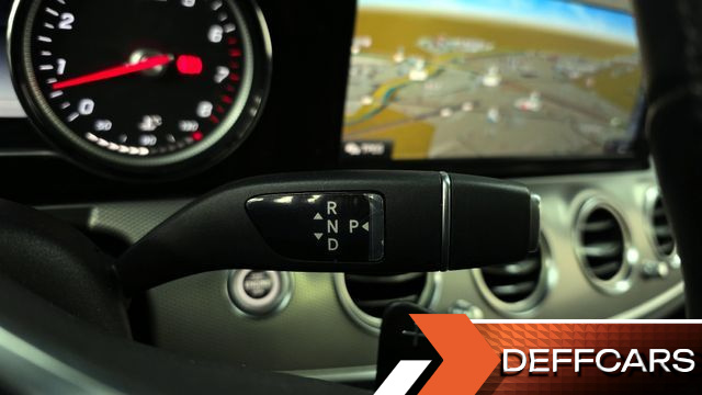 Mercedes E-CLASS E300 Avantgarde купить на сайте DeffCars