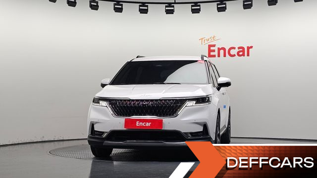 Kia CARNIVAL Gasoline 9-Seater Signature купить на сайте DeffCars