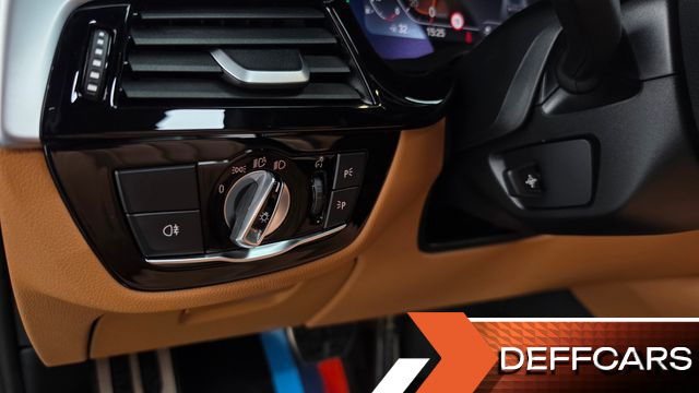 BMW 5-SERIES 520i M Sport купить на сайте DeffCars