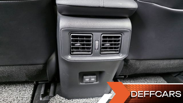 Toyota RAV4 2,5 4WD Hybrid LTD купить на сайте DeffCars