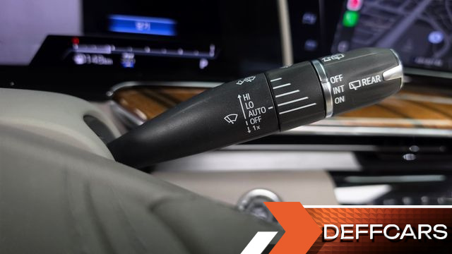 Cadillac ESCALADE 6.2 Sports Platinum купить на сайте DeffCars