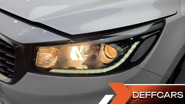 Kia CARNIVAL 9-Seater Luxury купить на сайте DeffCars