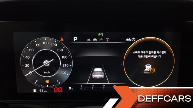 Kia CARNIVAL 9-Seater Signature купить на сайте DeffCars