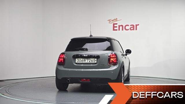 Mini COOPER HIGH Third Generation купить на сайте DeffCars