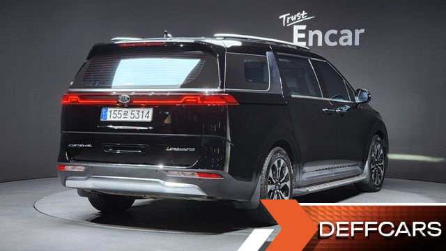 Kia CARNIVAL 7-Seater Noblesse купить на сайте DeffCars