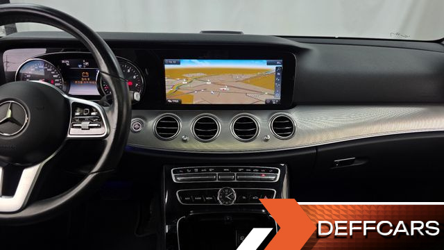 Mercedes E-CLASS E300 Avantgarde купить на сайте DeffCars