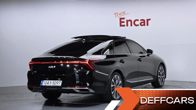 Kia K8 2.5 Gasoline 2WD Signature купить на сайте DeffCars
