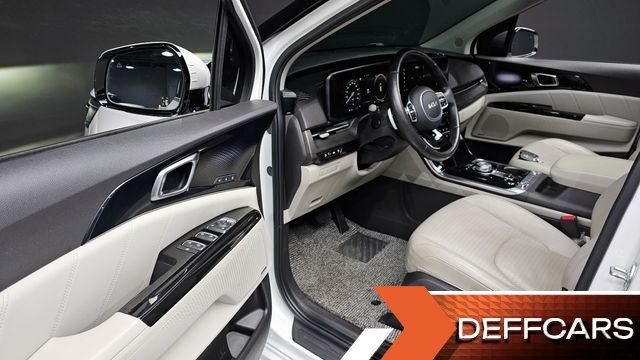 Kia CARNIVAL 9-Seater Signature купить на сайте DeffCars