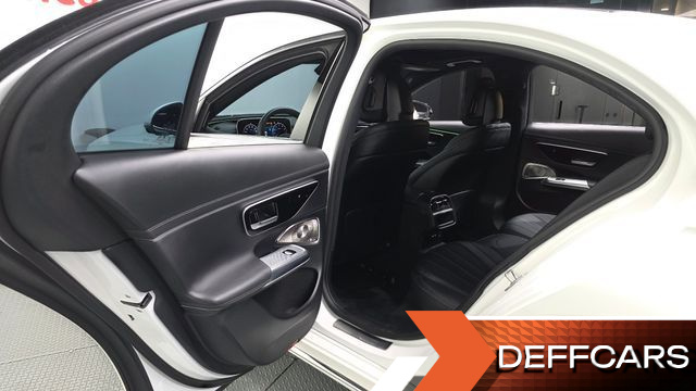 Mercedes E-CLASS E300 4MATIC Exclusive купить на сайте DeffCars