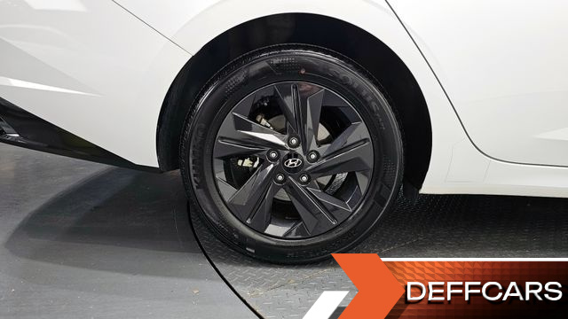 Hyundai AVANTE 1.6 Inspiration купить на сайте DeffCars