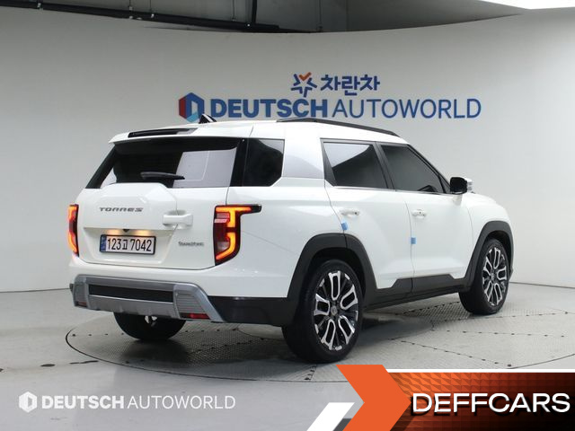 Ssangyong TORRES Gasoline 1.5 4WD T7 купить на сайте DeffCars