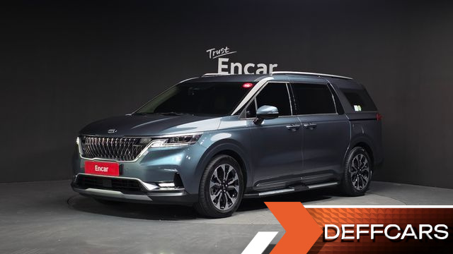 Kia CARNIVAL 9-Seater Signature купить на сайте DeffCars