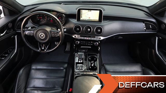 Kia STINGER 2.0 Turbo 2WD Platinum купить на сайте DeffCars