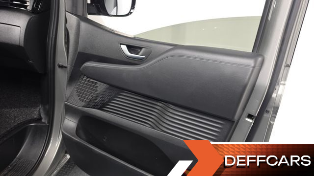 Hyundai STARIA L3.5 Lounge 9-Seater Inspiration купить на сайте DeffCars