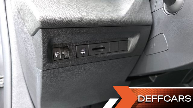 Peugeot 408 1.2 Pure Tech Allure купить на сайте DeffCars