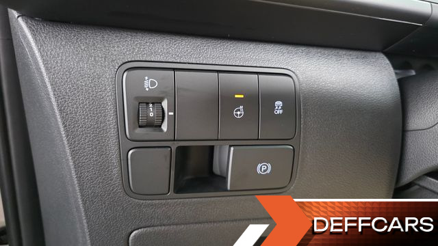 Hyundai STARIA L3.5 Tourer 11-Seater Modern купить на сайте DeffCars