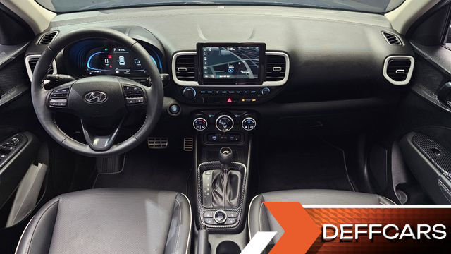 Hyundai VENUE 1.6 Flux купить на сайте DeffCars