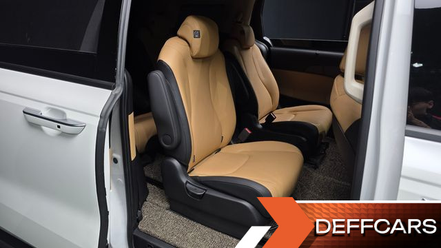 Kia CARNIVAL 9-Seater Noblesse купить на сайте DeffCars