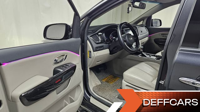 Kia CARNIVAL 9-Seater Noblesse Special купить на сайте DeffCars