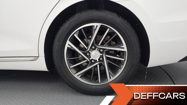 Hyundai GRANDEUR 2.5 Premium купить на сайте DeffCars