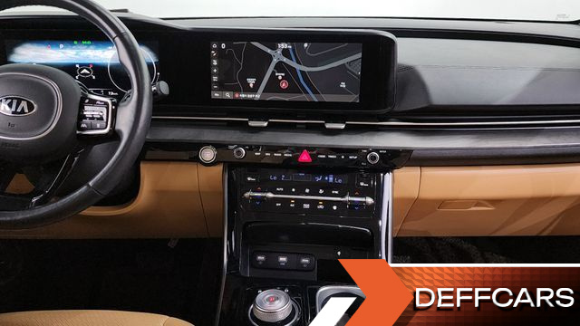 Kia CARNIVAL 9-Seater Signature купить на сайте DeffCars