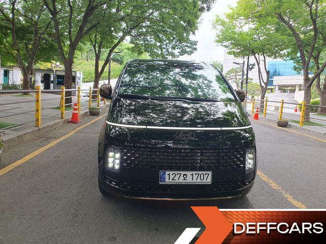 Hyundai STARIA Lounge 7-Seater Inspiration купить на сайте DeffCars