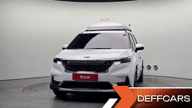 Kia CARNIVAL Gasoline 9-Seater Signature купить на сайте DeffCars