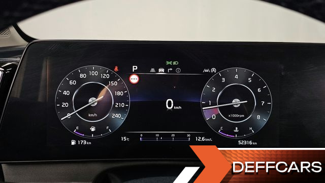 Kia SPORTAGE Gasoline 1.6 Turbo 2WD Signature купить на сайте DeffCars