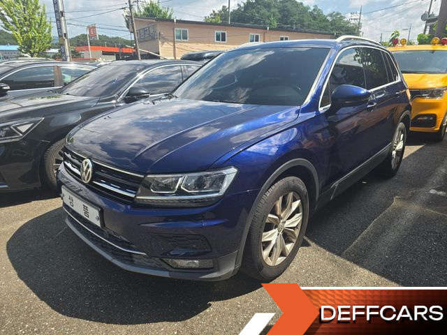 Volkswagen TIGUAN 2.0 TDI Premium купить на сайте DeffCars