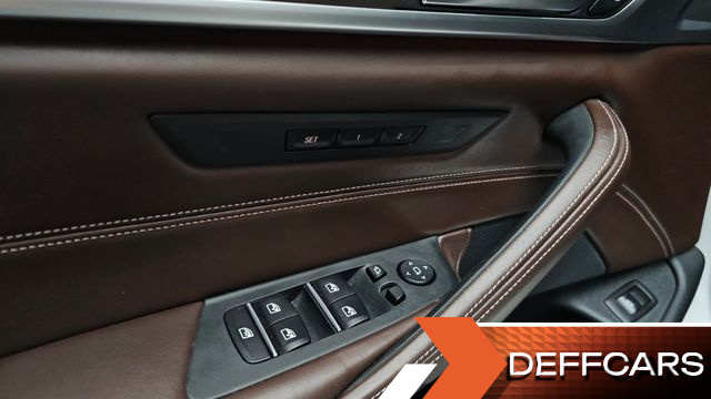 BMW 5-SERIES 520d Luxury Plus купить на сайте DeffCars