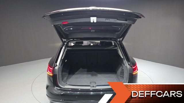 Volkswagen TOUAREG 3.0 TDI Prestige купить на сайте DeffCars