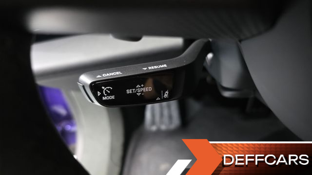 Porsche TAYCAN Turbo GT Weissach pack купить на сайте DeffCars