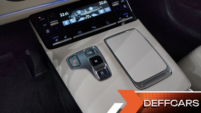 Hyundai GRANDEUR 2.5 Le Blanc купить на сайте DeffCars