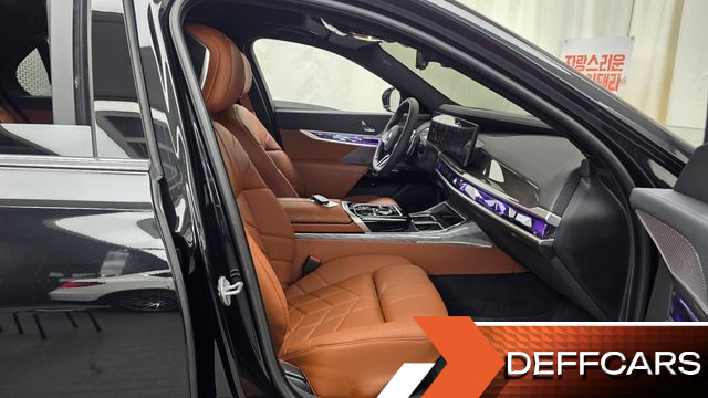 BMW 7-SERIES 740i xDrive M Sport купить на сайте DeffCars