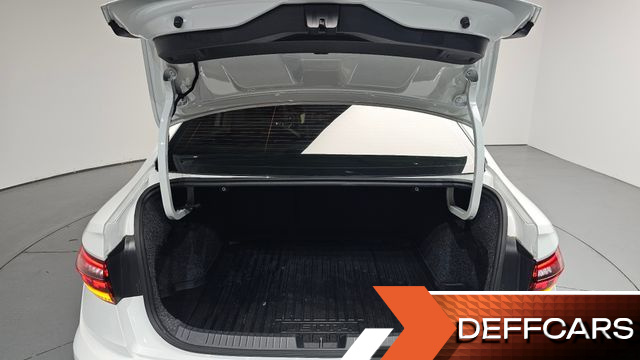 Volkswagen JETTA 1.4 TSI Prestige купить на сайте DeffCars
