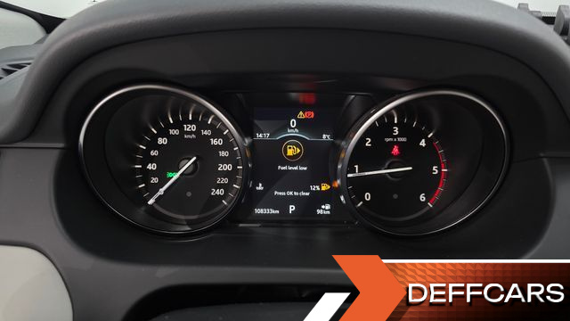 Land Rover DISCOVERY SPORT 2.0 TD4 SE (150PS) купить на сайте DeffCars