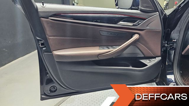 BMW 5-SERIES 530e M Sport купить на сайте DeffCars