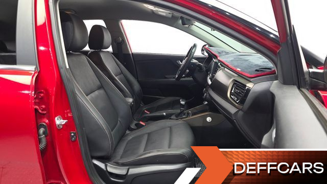 Kia STONIC 1.0 Turbo Prestige купить на сайте DeffCars