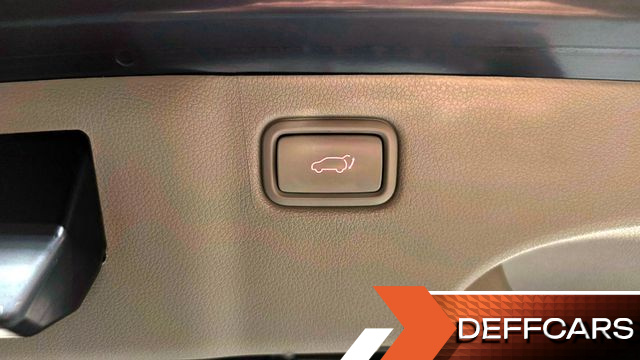 Kia CARNIVAL 9-Seater Noblesse Special купить на сайте DeffCars