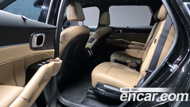 Kia SORENTO Gasoline 2.5T 2WD Signature купить на сайте DeffCars